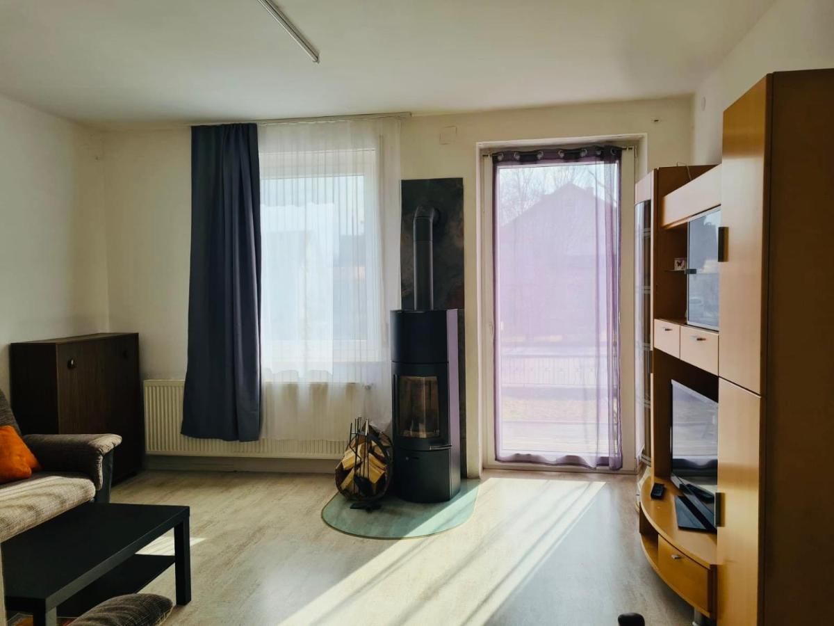 Grossartige 3 Zimmer Ferienwohnung Mit Kamin Und Garten Fuer 1-6 Personen كاوفبويرن المظهر الخارجي الصورة